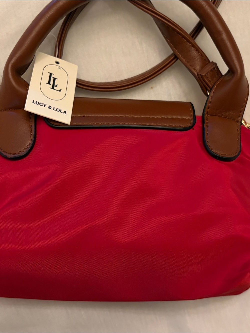 Lucy&Lola Mini Red Nylon Crossbody Handbag NWT - Picture 4 of 5